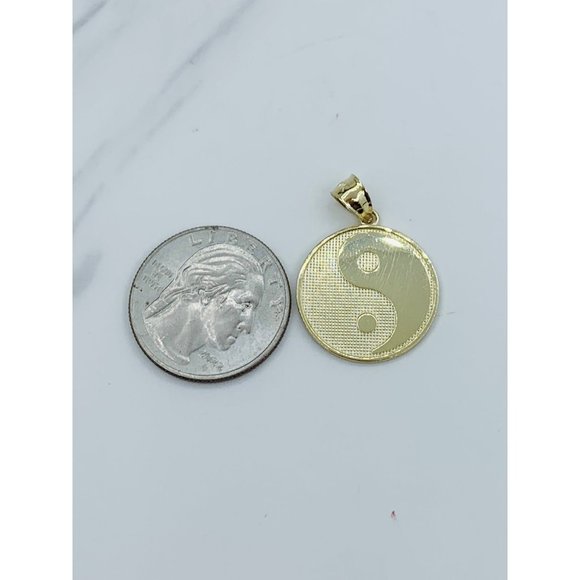 ❤️ 10k gold Pendant yin and yang - Picture 3 of 4